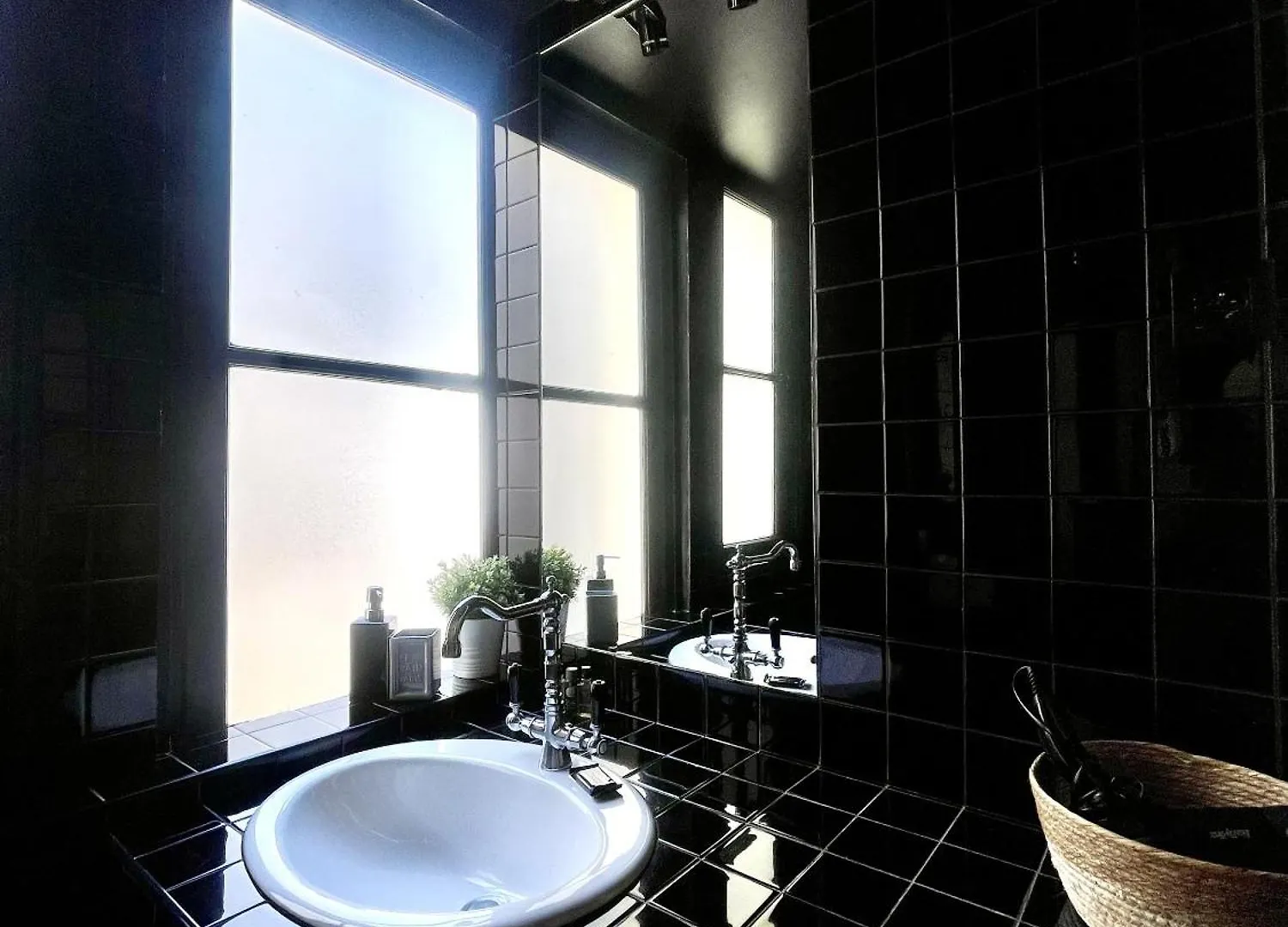 De L'atelier 3 Apartment